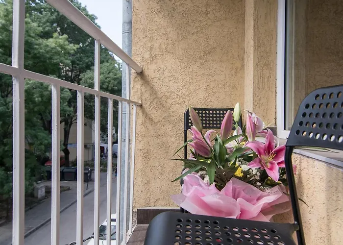 Modern Flat Nearby Center Fast Internet * Varna